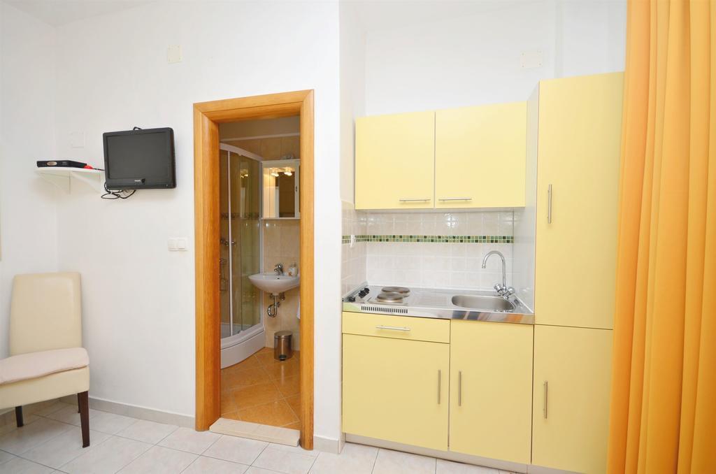 Apartments Blazica Vodice Exterior foto